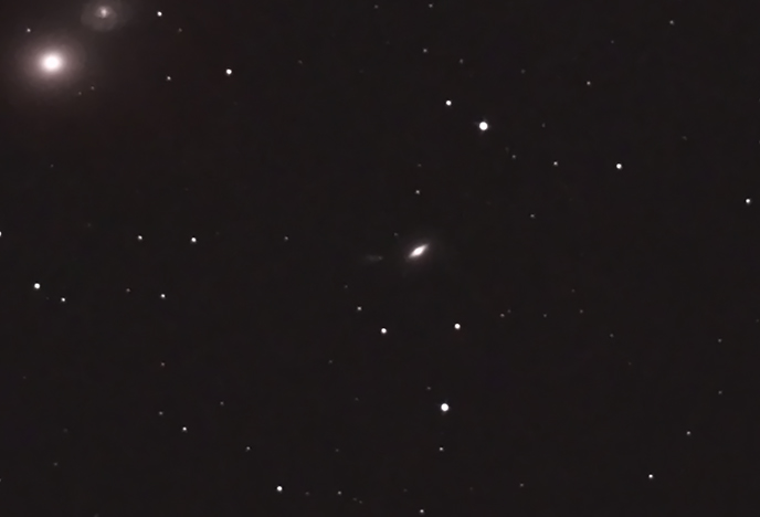 NGC4637